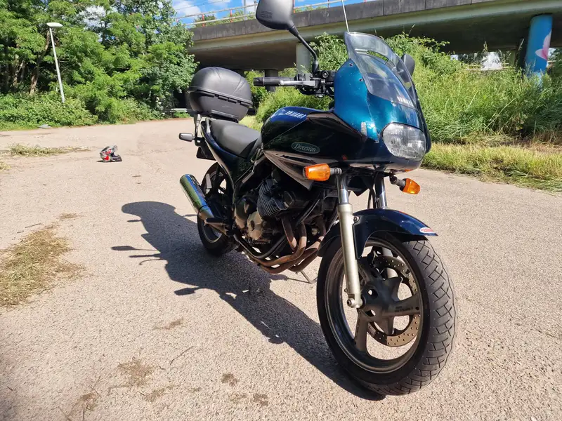 Yamaha XJ 600 - foto 3