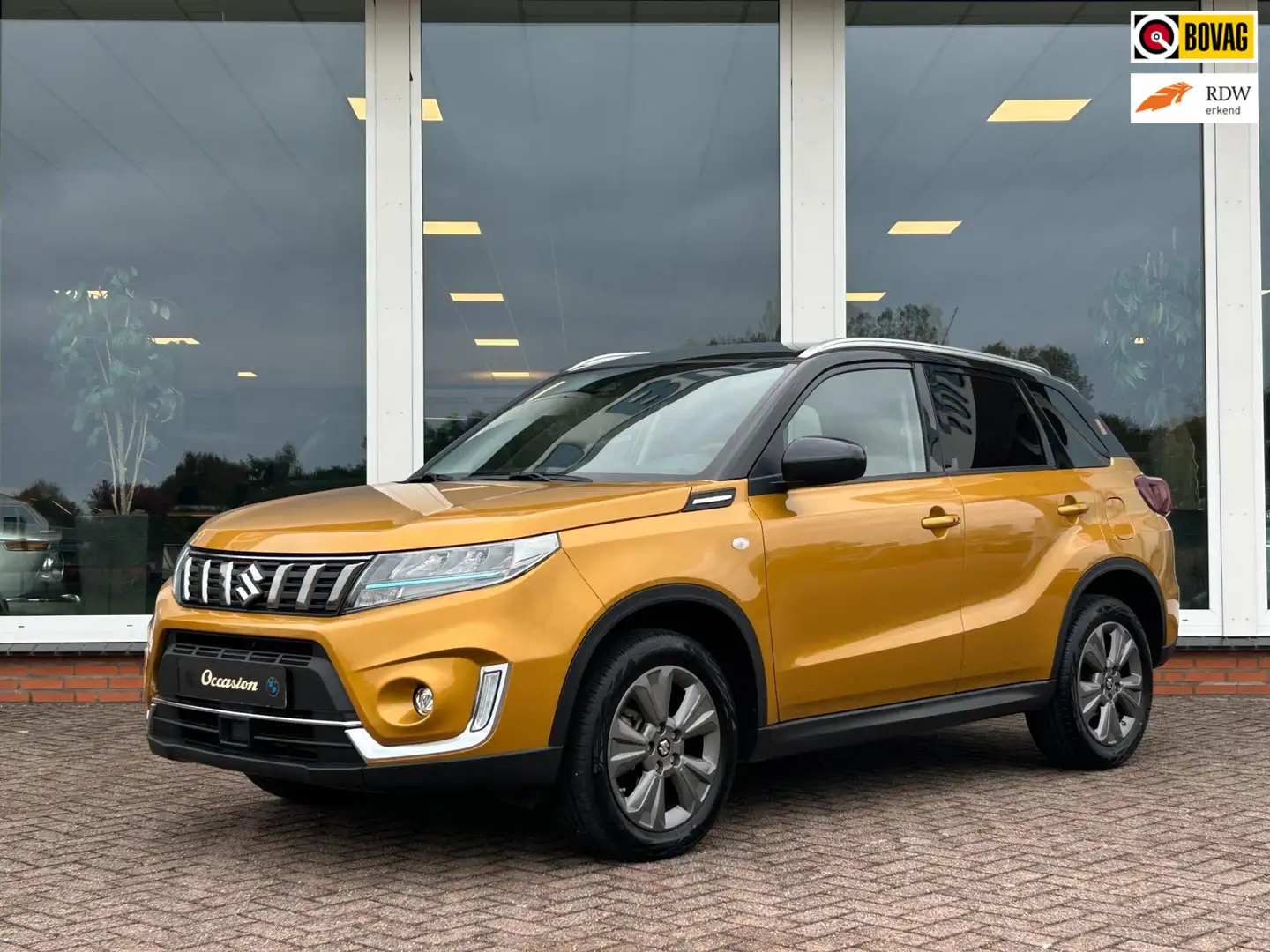 Suzuki Vitara 1.5 Hybrid Select AUT. - Navi - Camera - Clima - C Or - 1