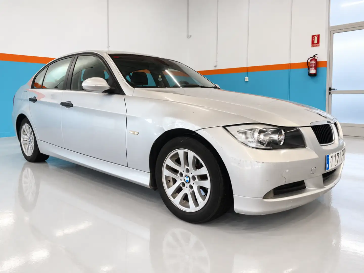 BMW 318 318i Gris - 1