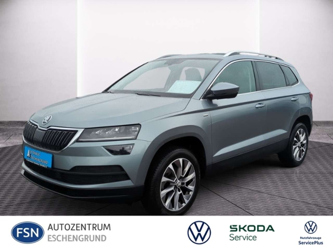 Skoda Karoq 2021 — 1.5 TSI DSG Clever AHK NAV FRONTSCHEIBENHZG