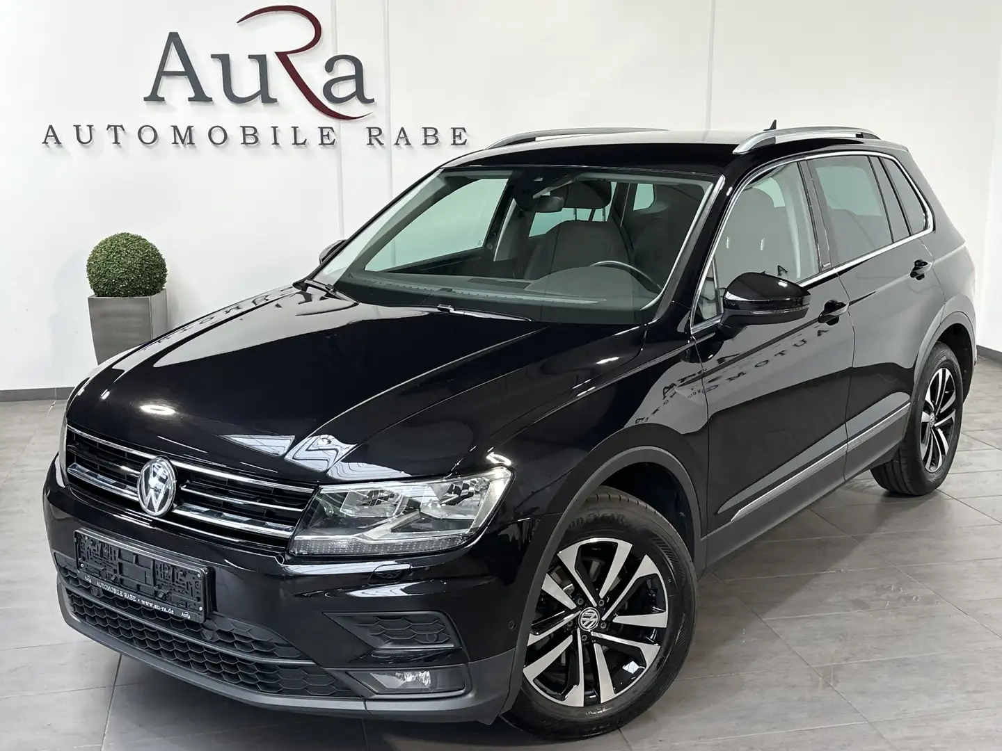 Volkswagen Tiguan 1.5 TSI DSG IQ-DRIVE NAV+ACC+SHZ+17ZO+1HD Nero - 1