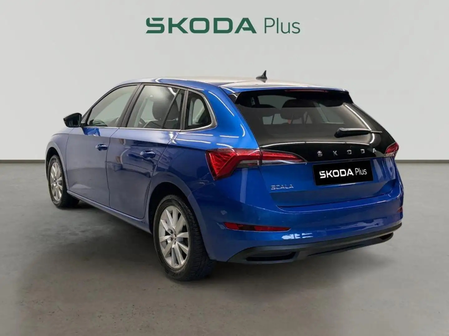 Skoda Scala 1.0 TSI 85 KW (115 CV) Ambition Azul - 2
