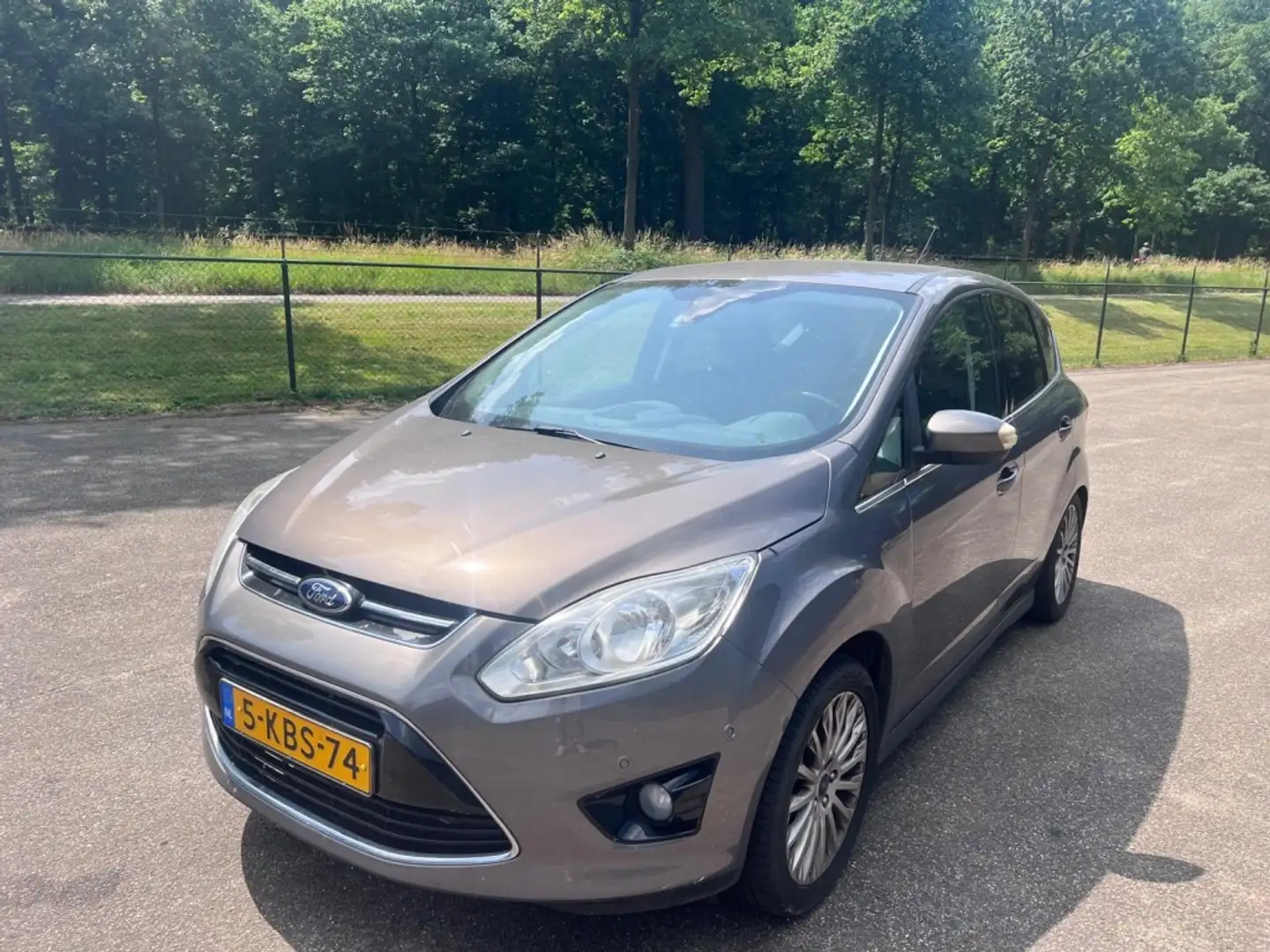 Ford C-Max 1.0 Lease Tit. Marrón - 1