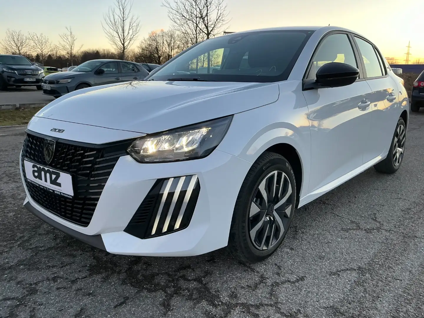 Peugeot 208 1.2 Keyless*Spurhaltesystem*Stoffsitze* Weiß - 2