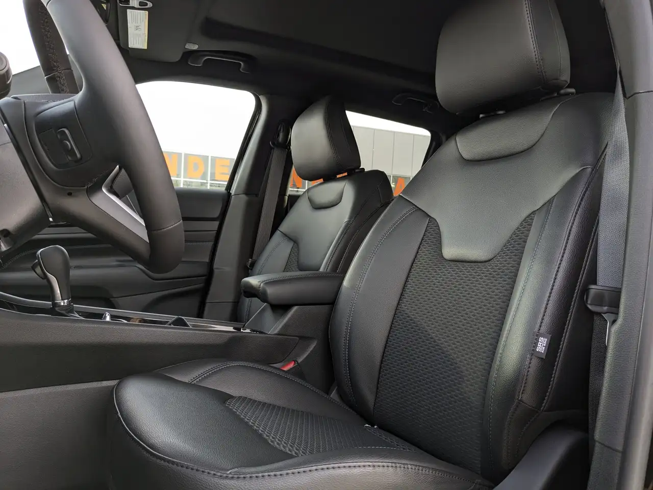 Jeep Compass снимка Jeep Compass