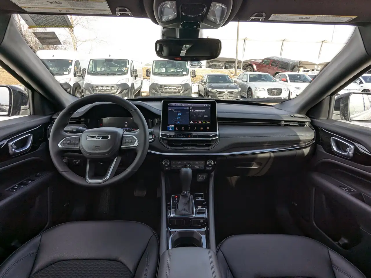 Jeep Compass снимка Jeep Compass