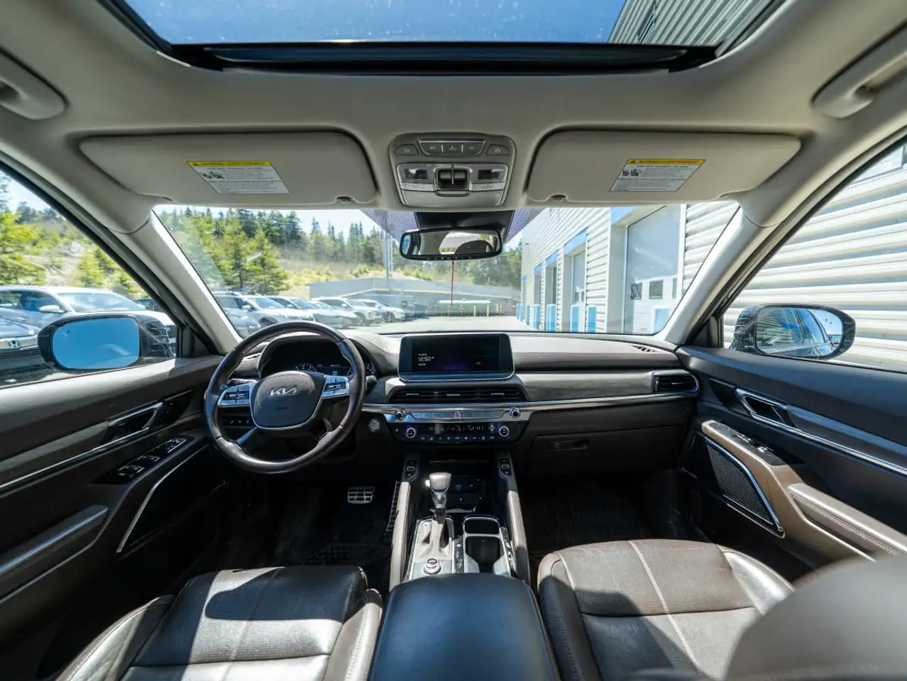 Kia Telluride снимка Kia Telluride