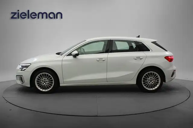 Audi A3 view 17