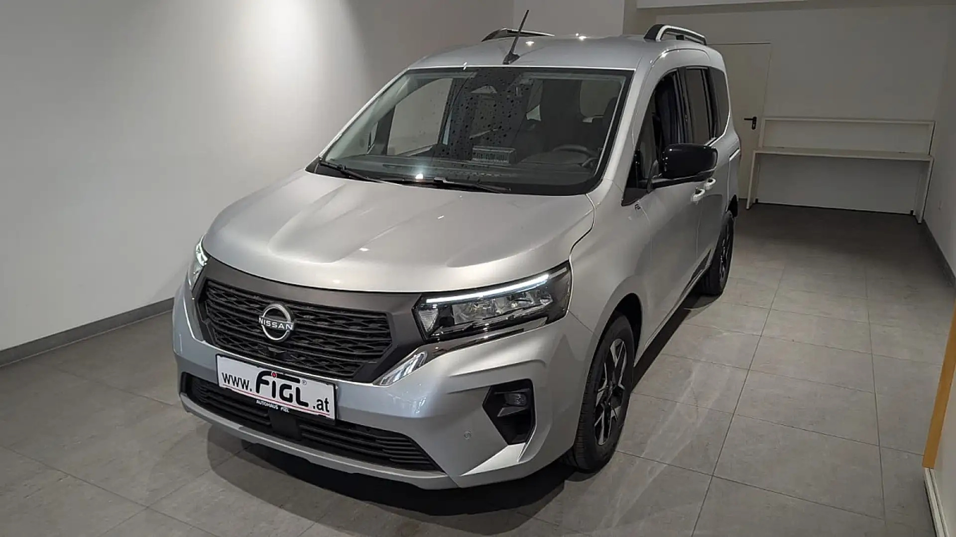 Nissan Townstar L1 DIG-T 130 Tekna 7DCT Grau - 1