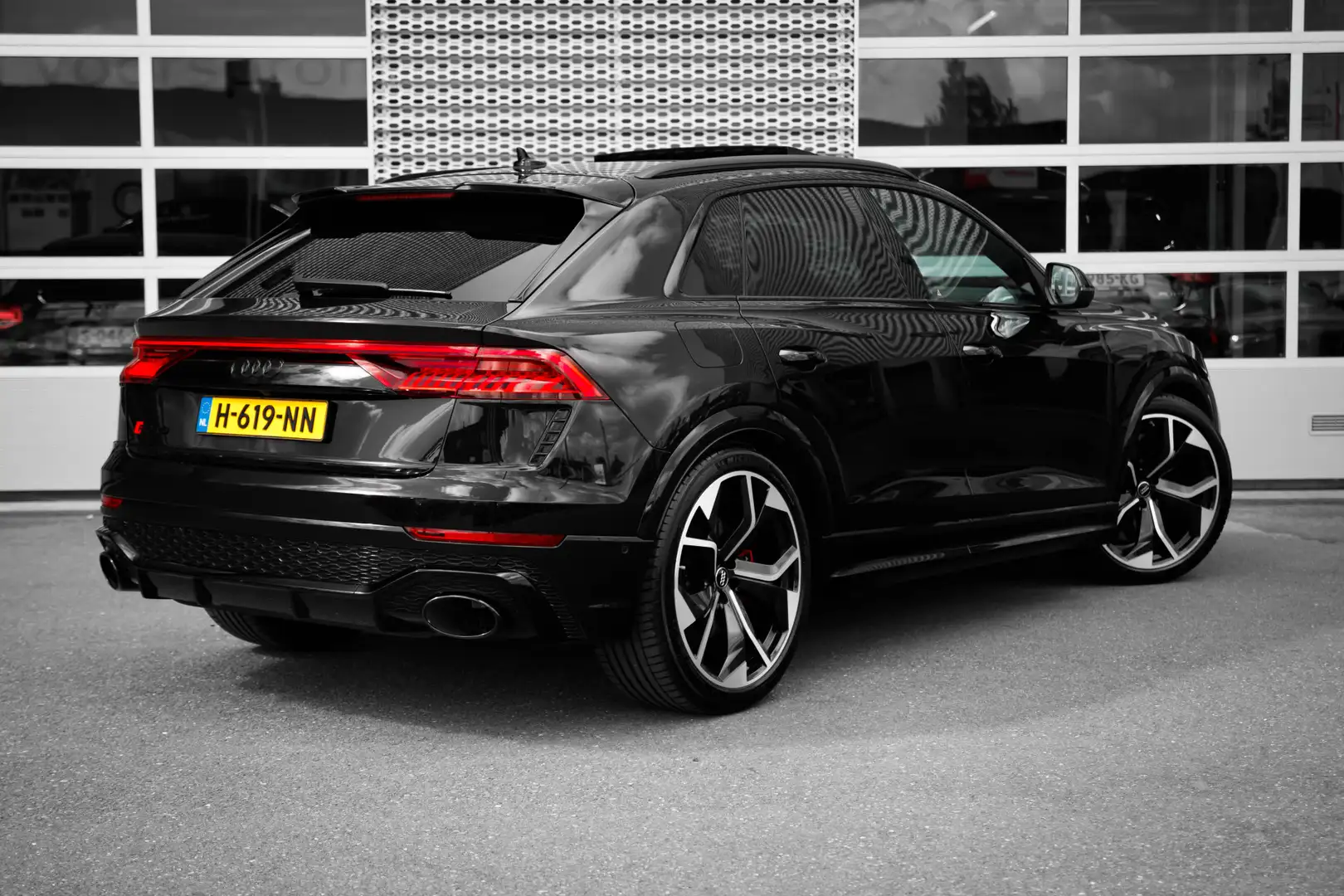 Audi RS Q8 4.0 TFSI 600pk quattro | Keramisch | Stoelventilat Zwart - 2