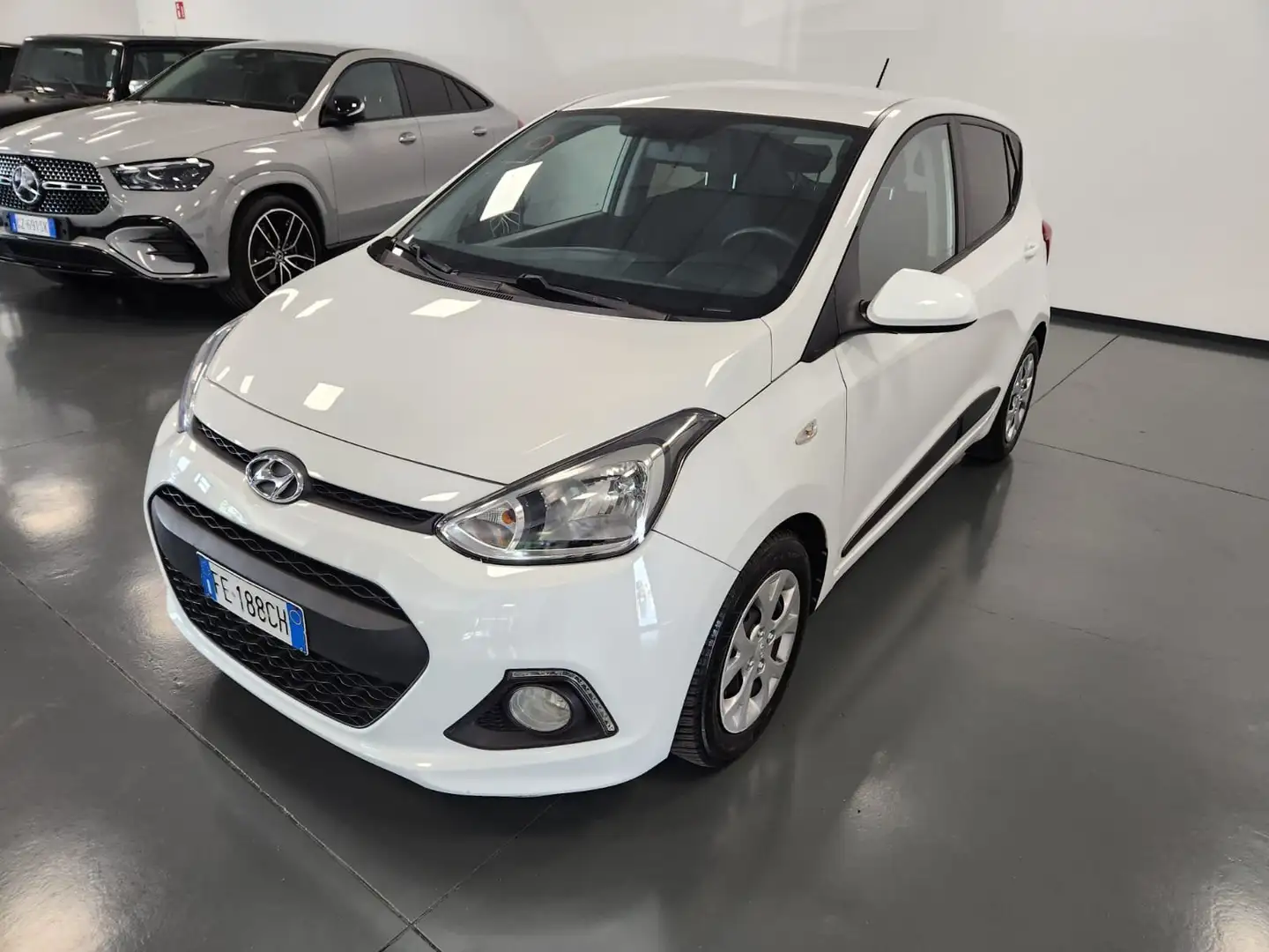 Hyundai i10 i10 1.0 Comfort E6 - 1