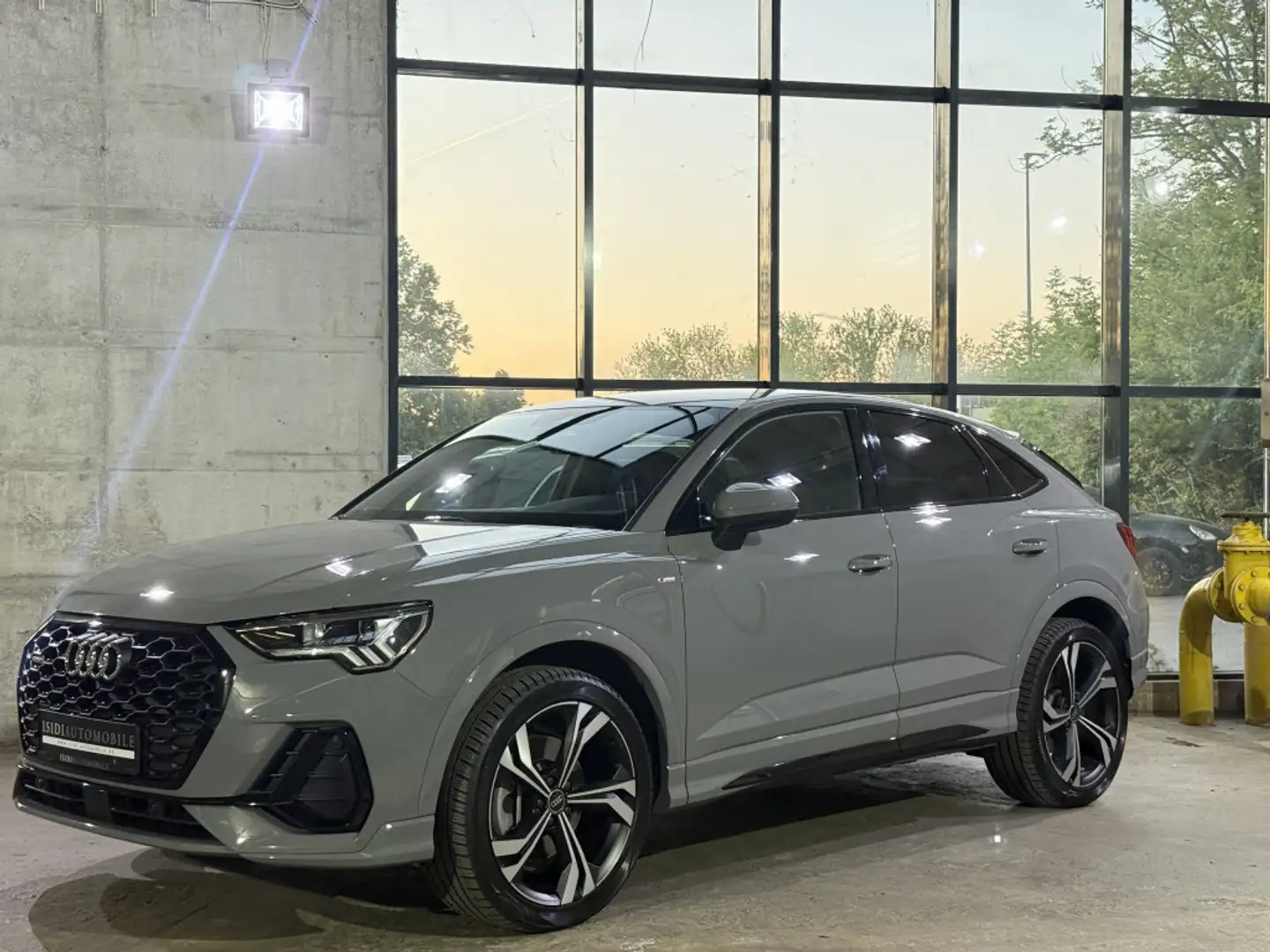Audi Q3 Sportback 40TDI quattro S-Line VirtualCockpit Grau - 2