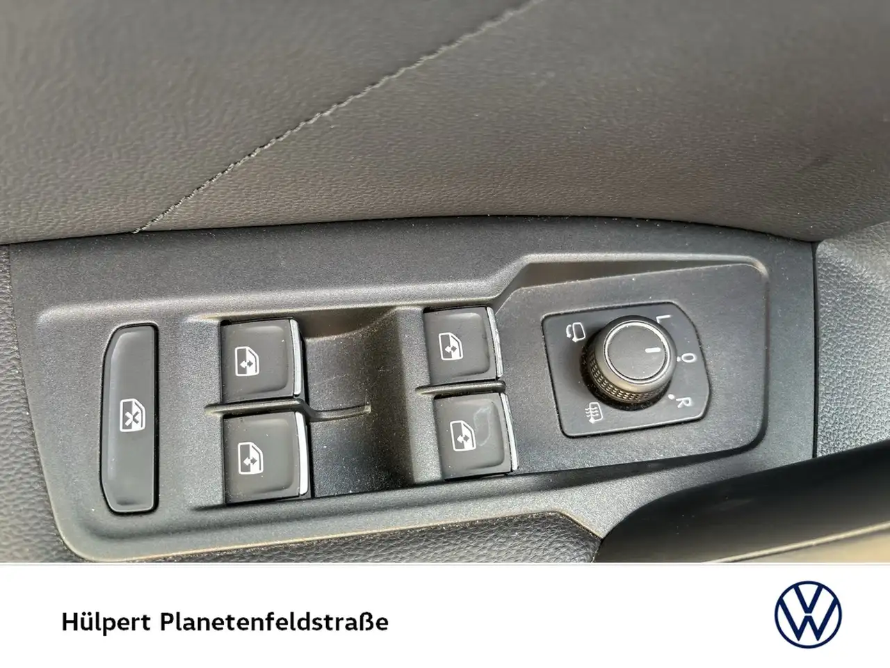 Volkswagen Tiguan 1.4 HYBRID ELEGANCE LEDER PANO AHK 360CAM 18