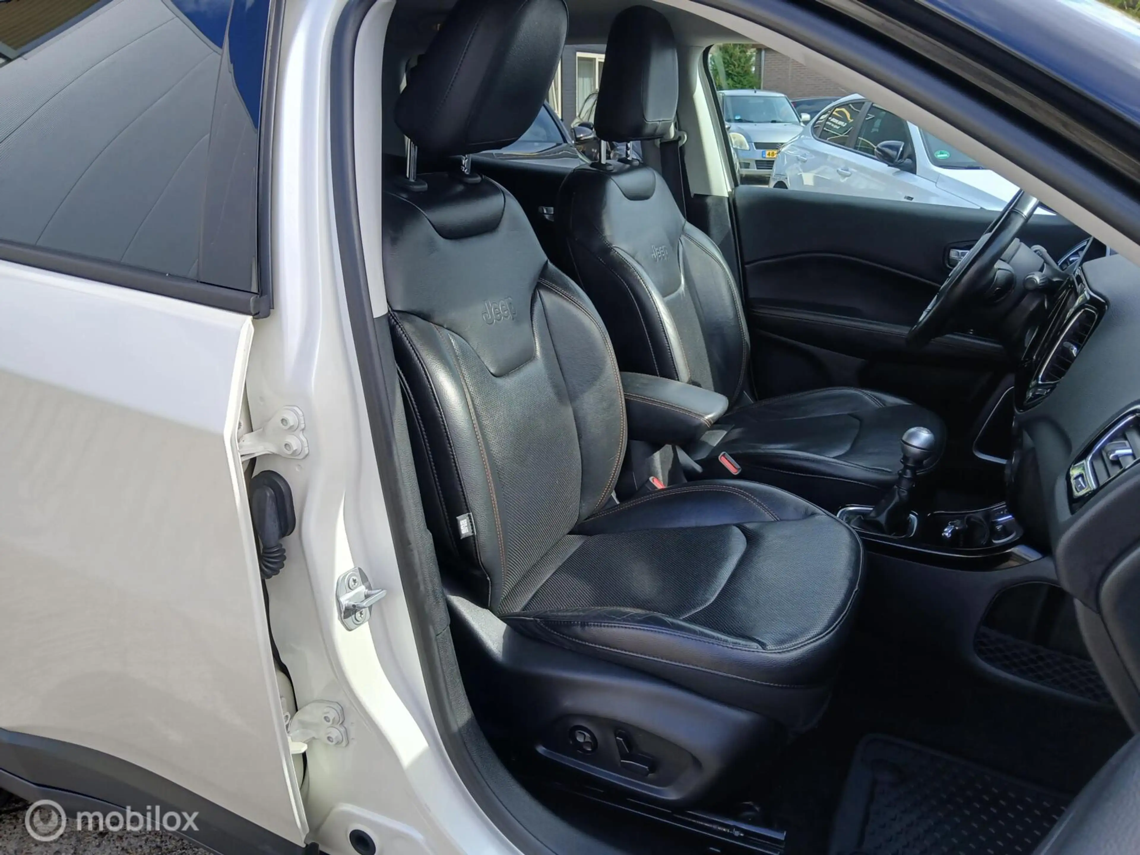 Jeep Compass 1.4 Multi air Turbo Limited Edition 140PK — photo 12