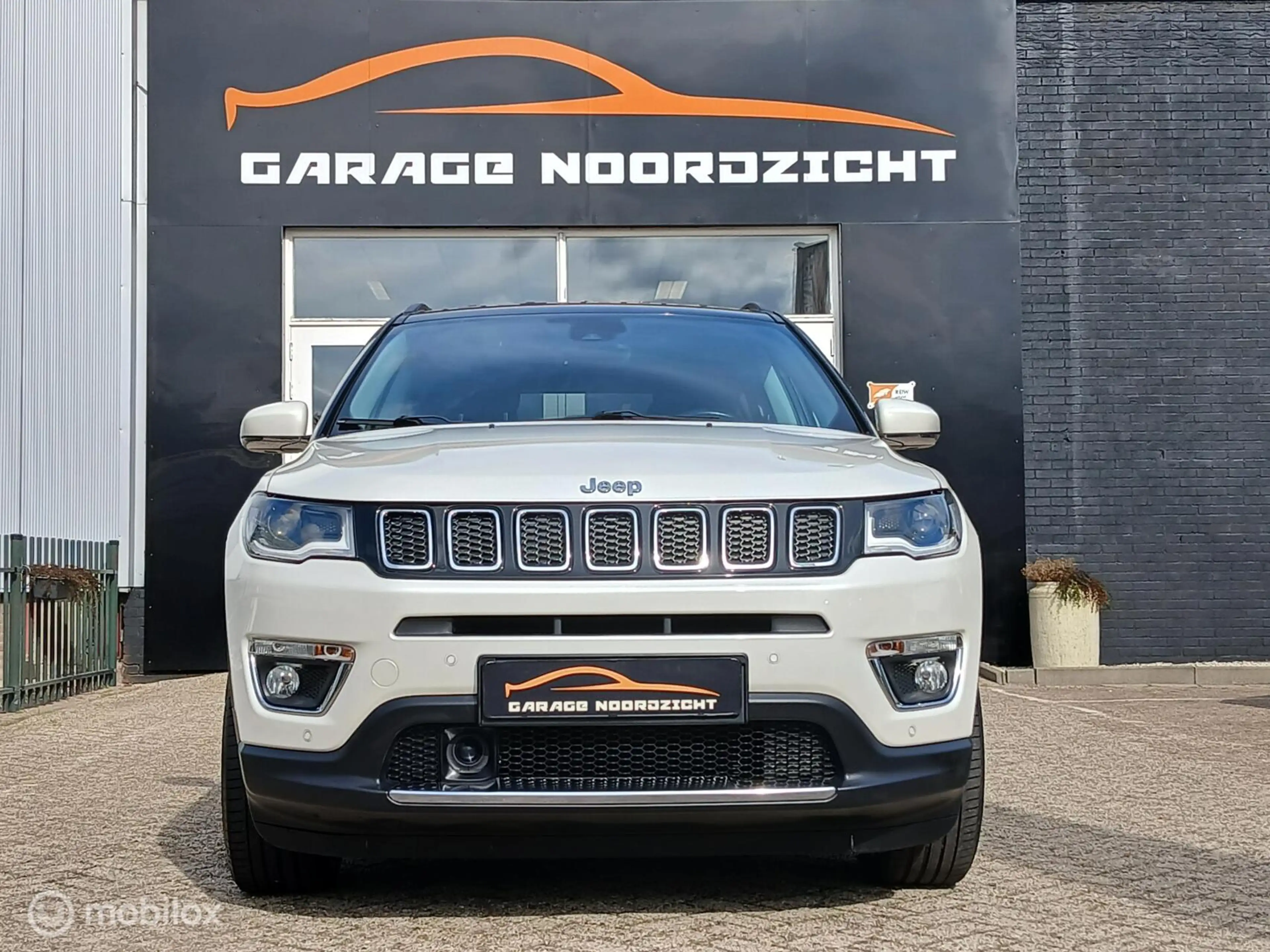 Jeep Compass 1.4 Multi air Turbo Limited Edition 140PK — photo 2