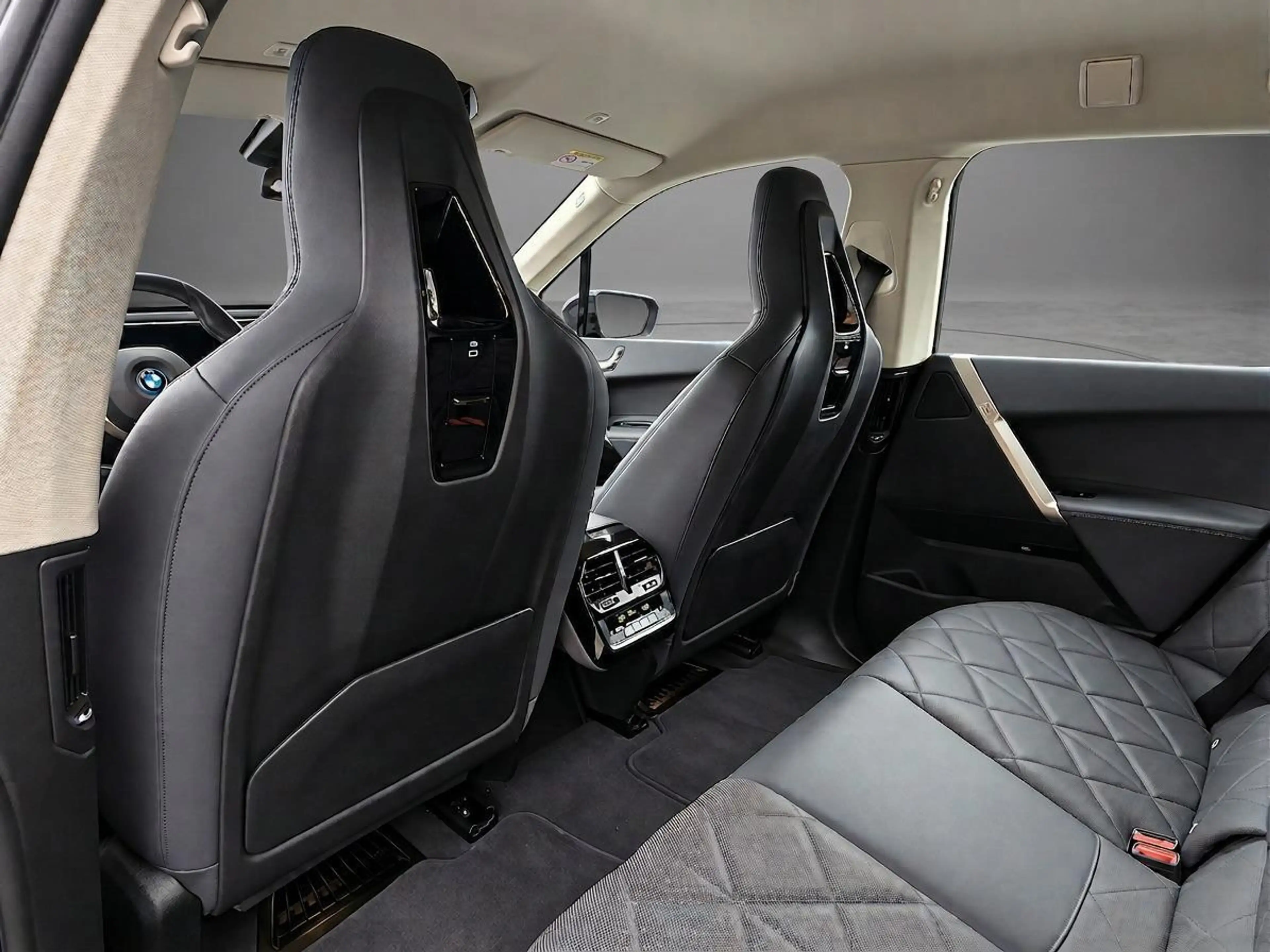 BMW iX xDrive40 Business Edition Plus 77kWh | SOH 98,3% | — photo 11