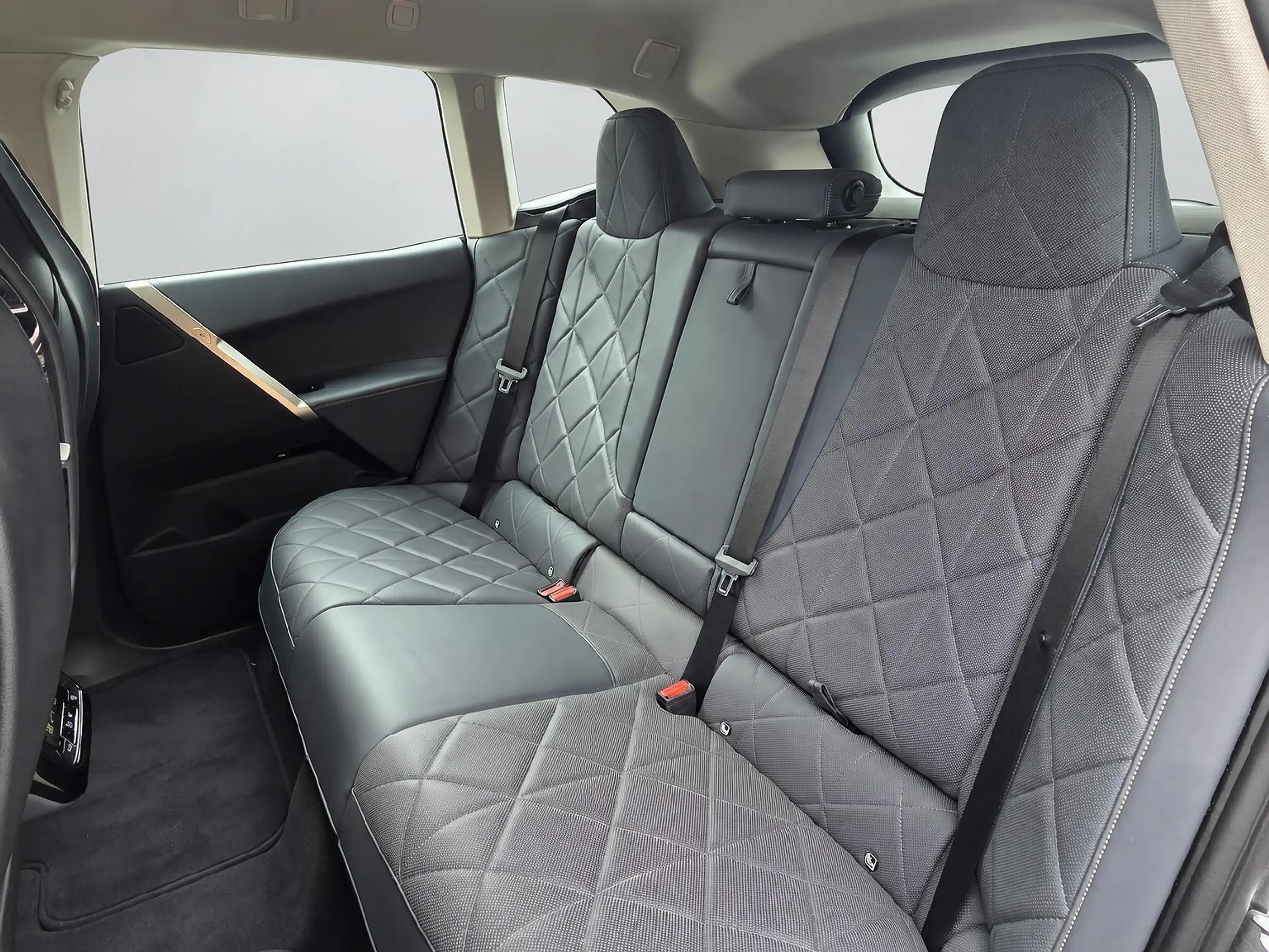 BMW iX xDrive40 Business Edition Plus 77kWh | SOH 98,3% | — photo 12