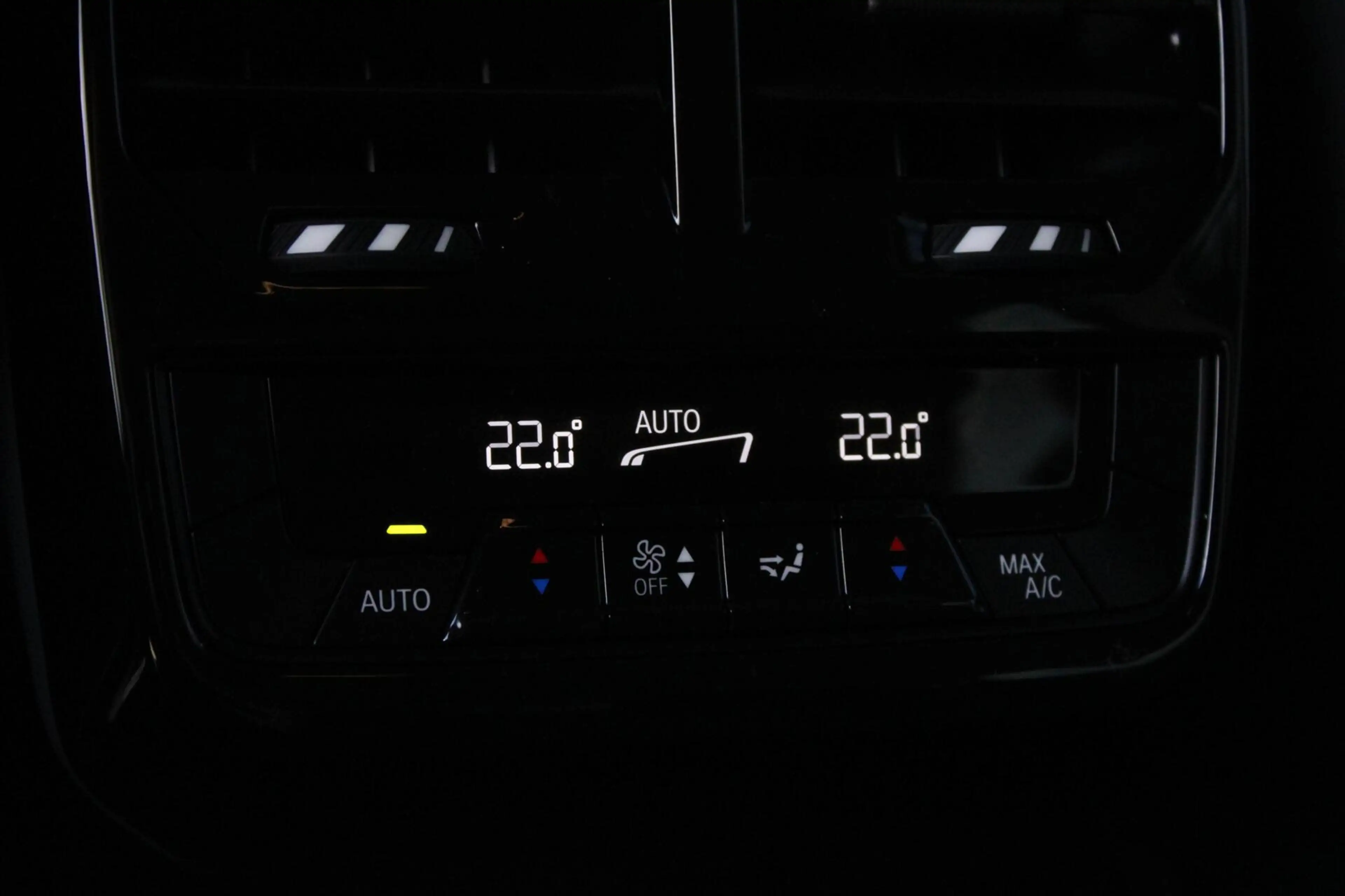 BMW iX xDrive40 Business Edition Plus 77kWh | SOH 98,3% | — photo 39
