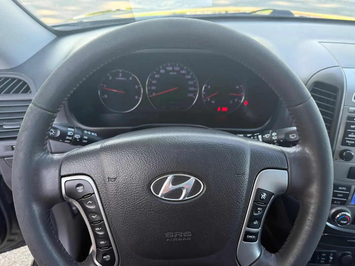 Hyundai SANTA FE 2.2 CRDi  (145kW) (4WD) Černá - 2