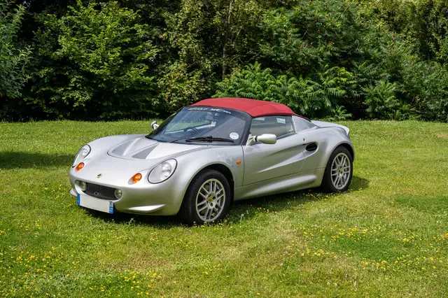 Lotus Elise S1 1.8L 120 / Même proprio depuis 13 ans / FR