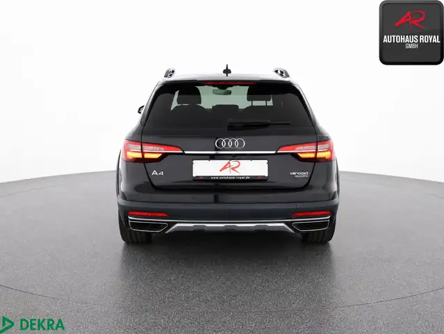 Audi A4 view 4