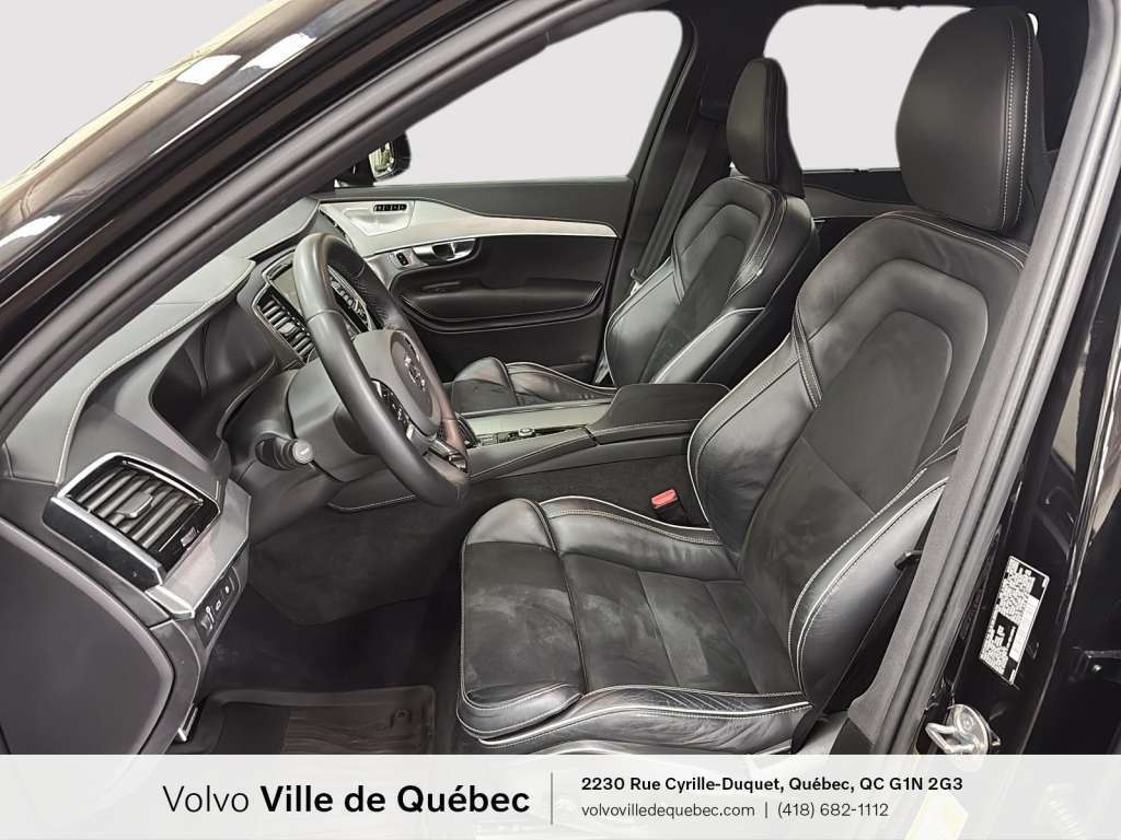 2022 Volvo XC90 Hybride Branchable- B&W- 7 places alt 2