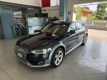 A4 IV 2012 Allroad Quattro 2.0 tdi Advanced s-tron