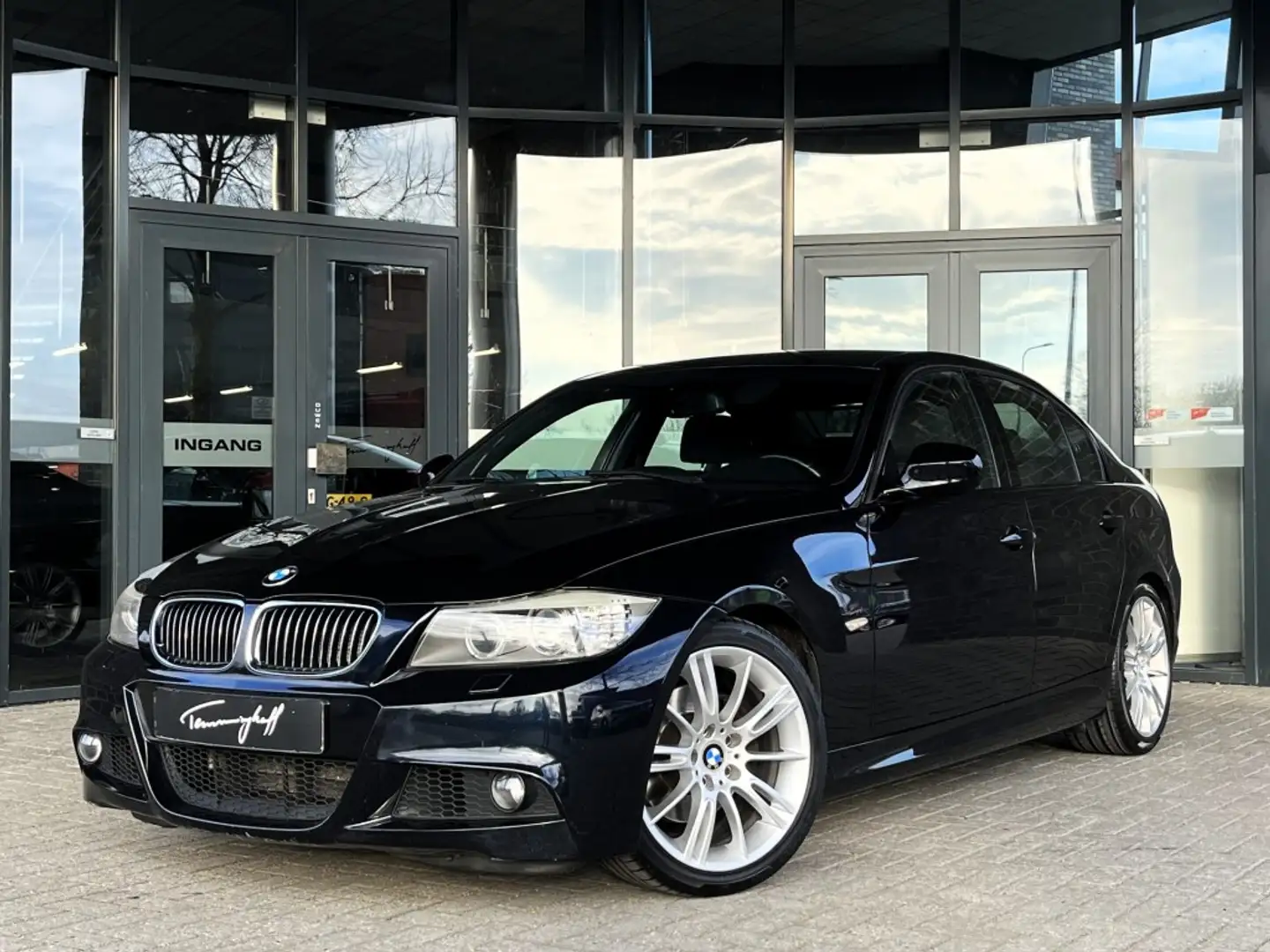 BMW 325 325i M-SPORTPAKKET AUT. ORG. NL Negro - 1