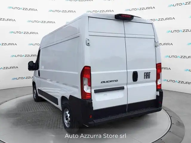 Fiat Ducato view 2