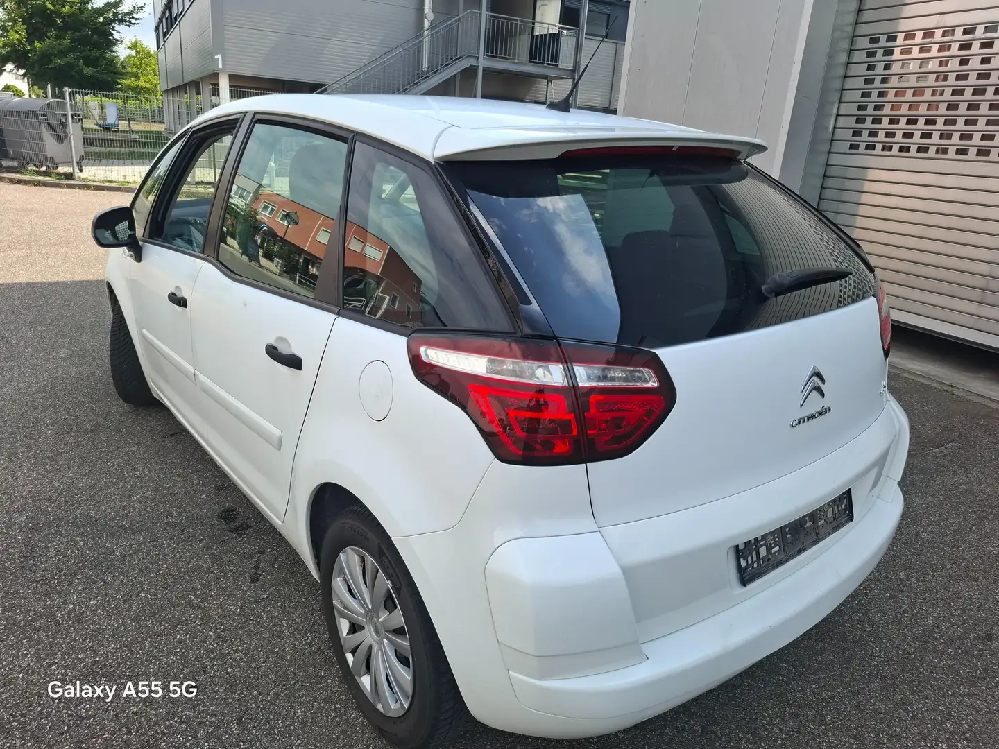 Citroen Grand C4 Picasso 1.6 HDi FAP (5-Sitzer) Tendance Blanco - 2