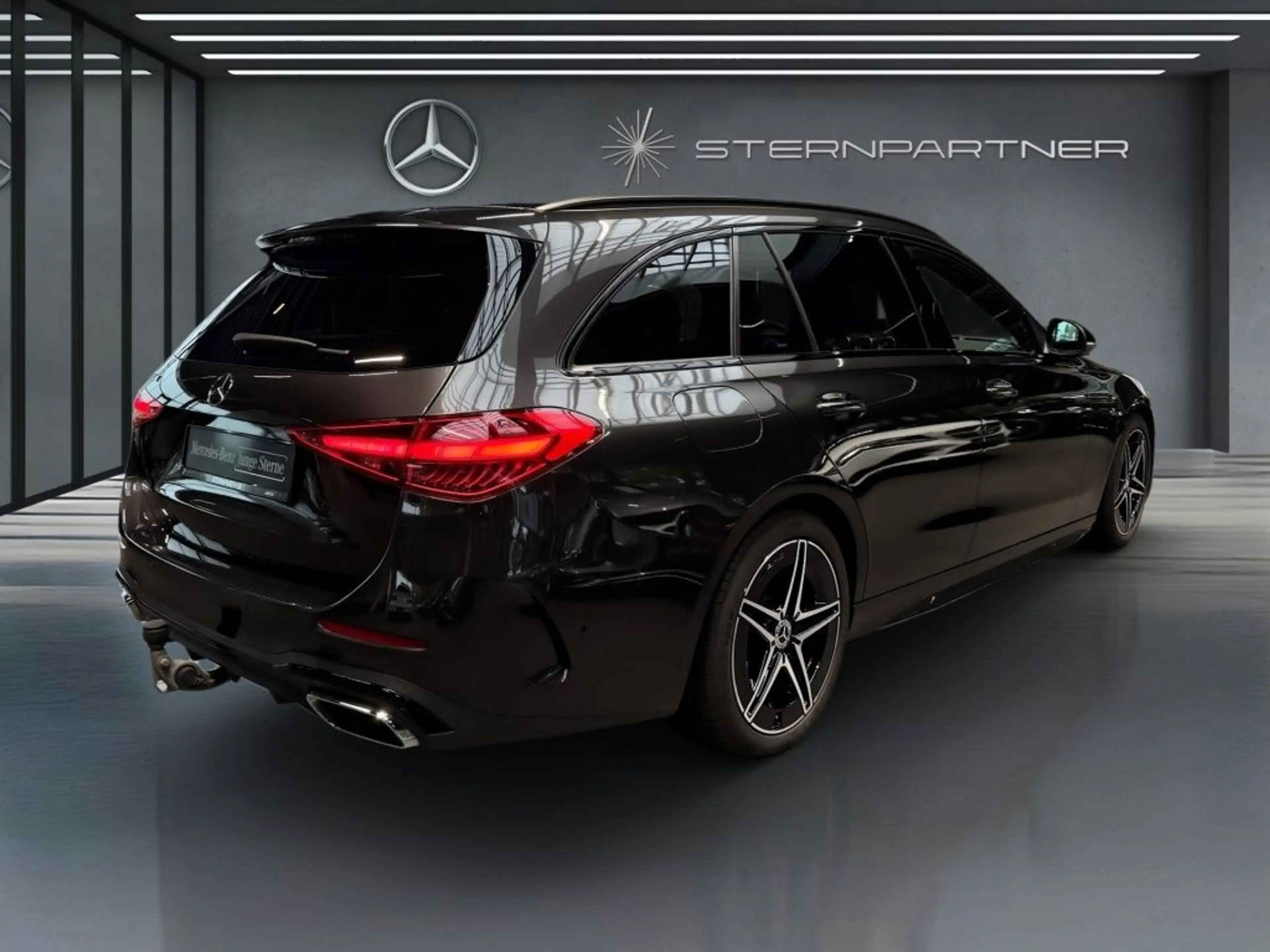 Mercedes-Benz C 200 d T-Modell AMG-Night-Distronic-AHK-360 Kam — photo 12
