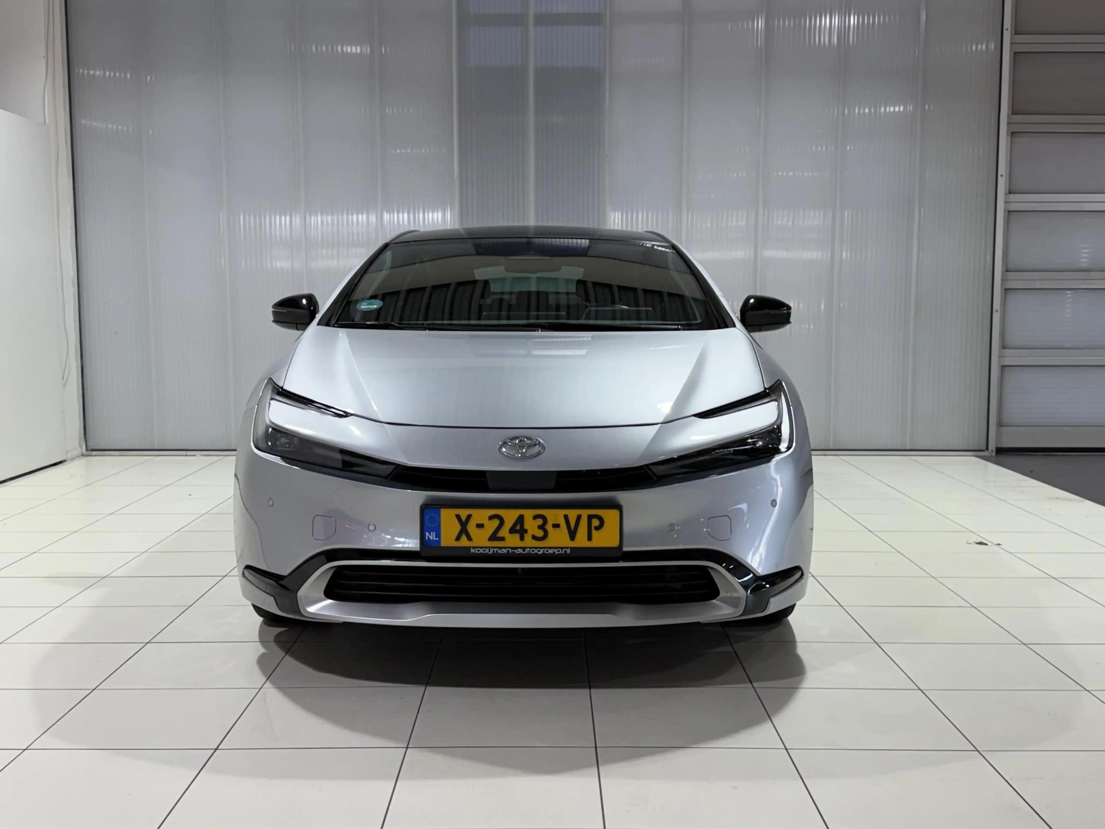 Toyota Prius 2.0 Plug-in Executive | Panoramadak | BTW auto | A — photo 6