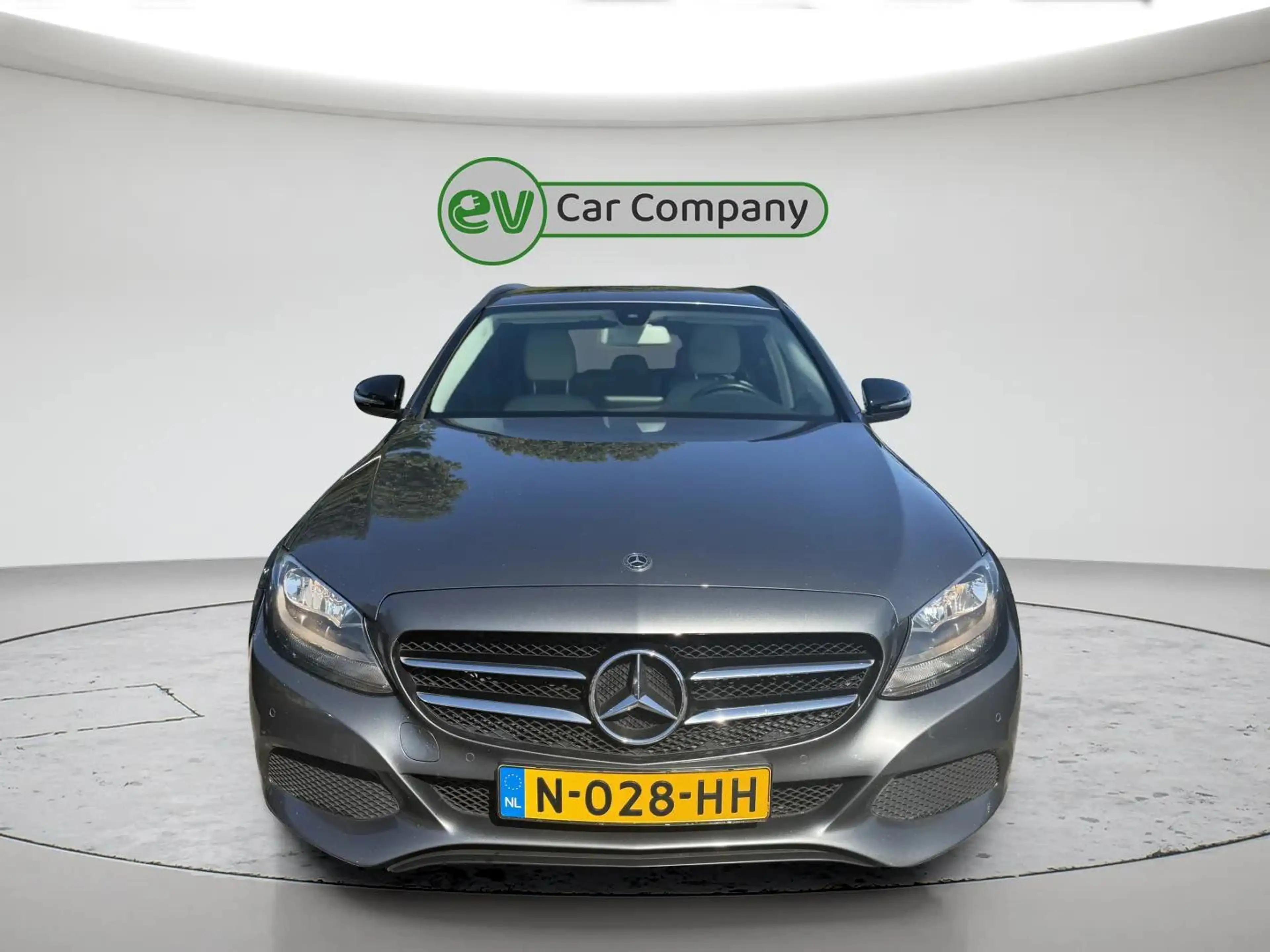 Mercedes-Benz C 350 Estate e Premium | Luchtvering | Volleder | Camera — photo 9