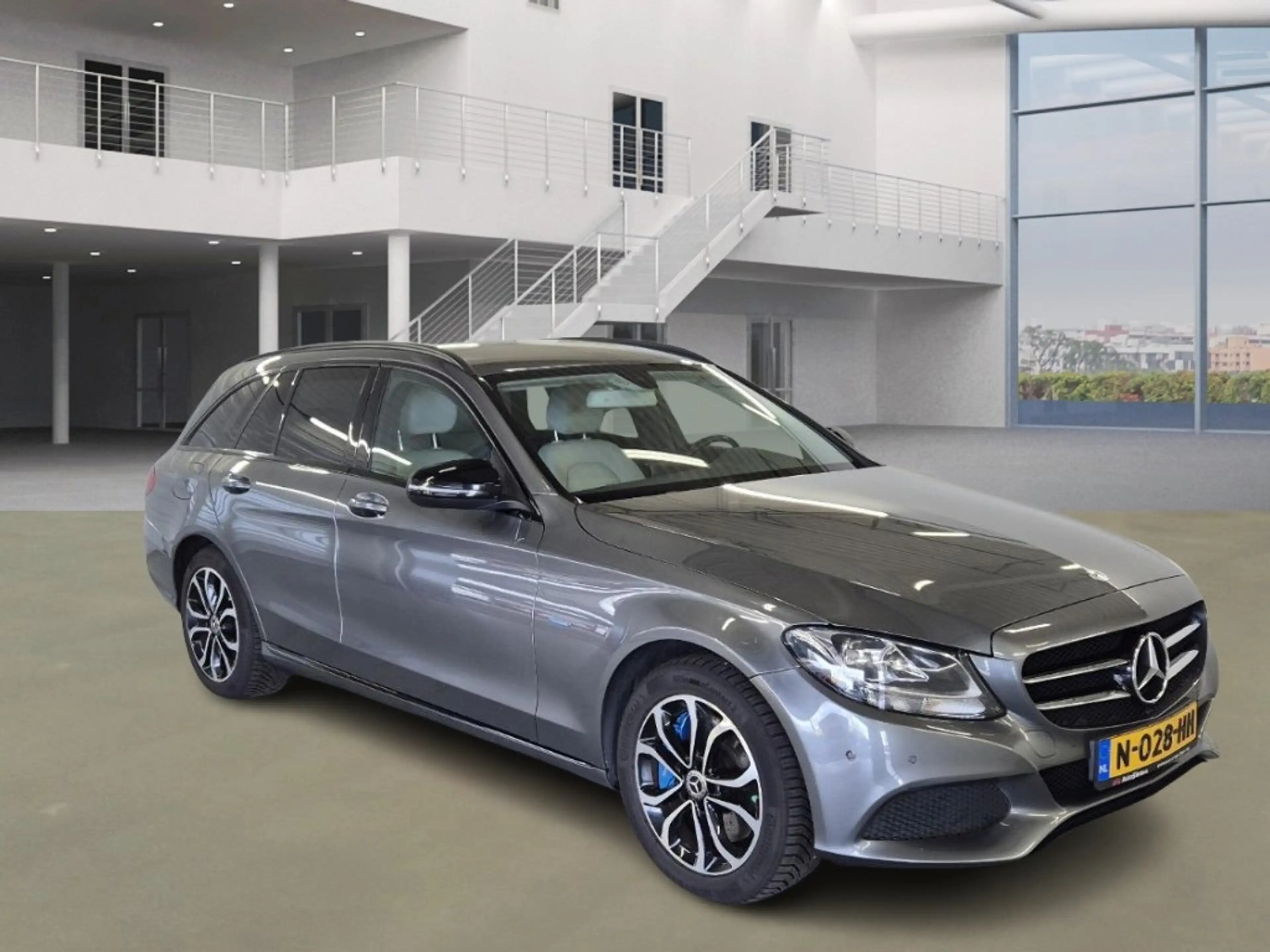 Mercedes-Benz C 350 Estate e Premium | Luchtvering | Volleder | Camera — photo 3