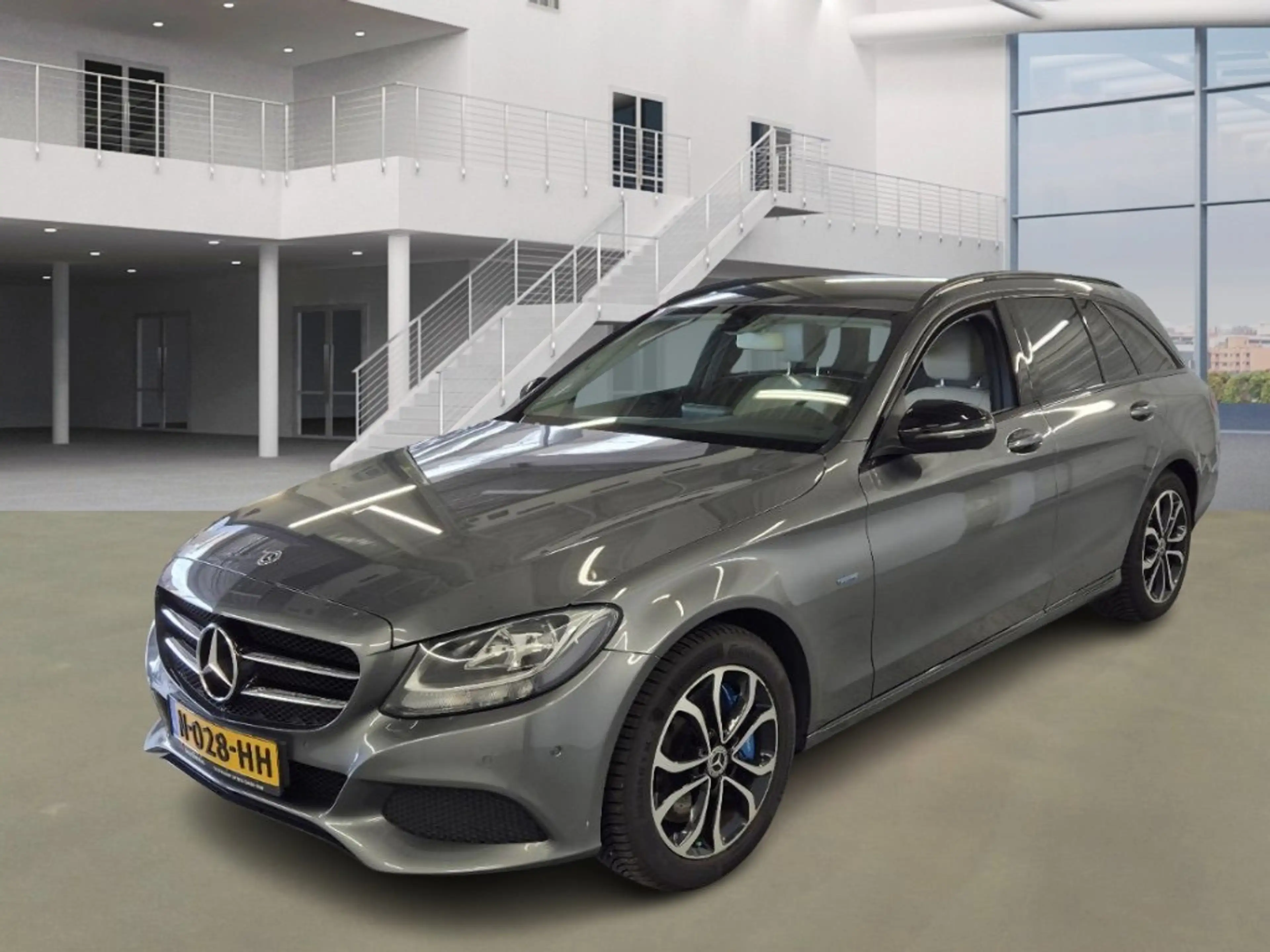 Mercedes-Benz C 350 Estate e Premium | Luchtvering | Volleder | Camera — photo 2