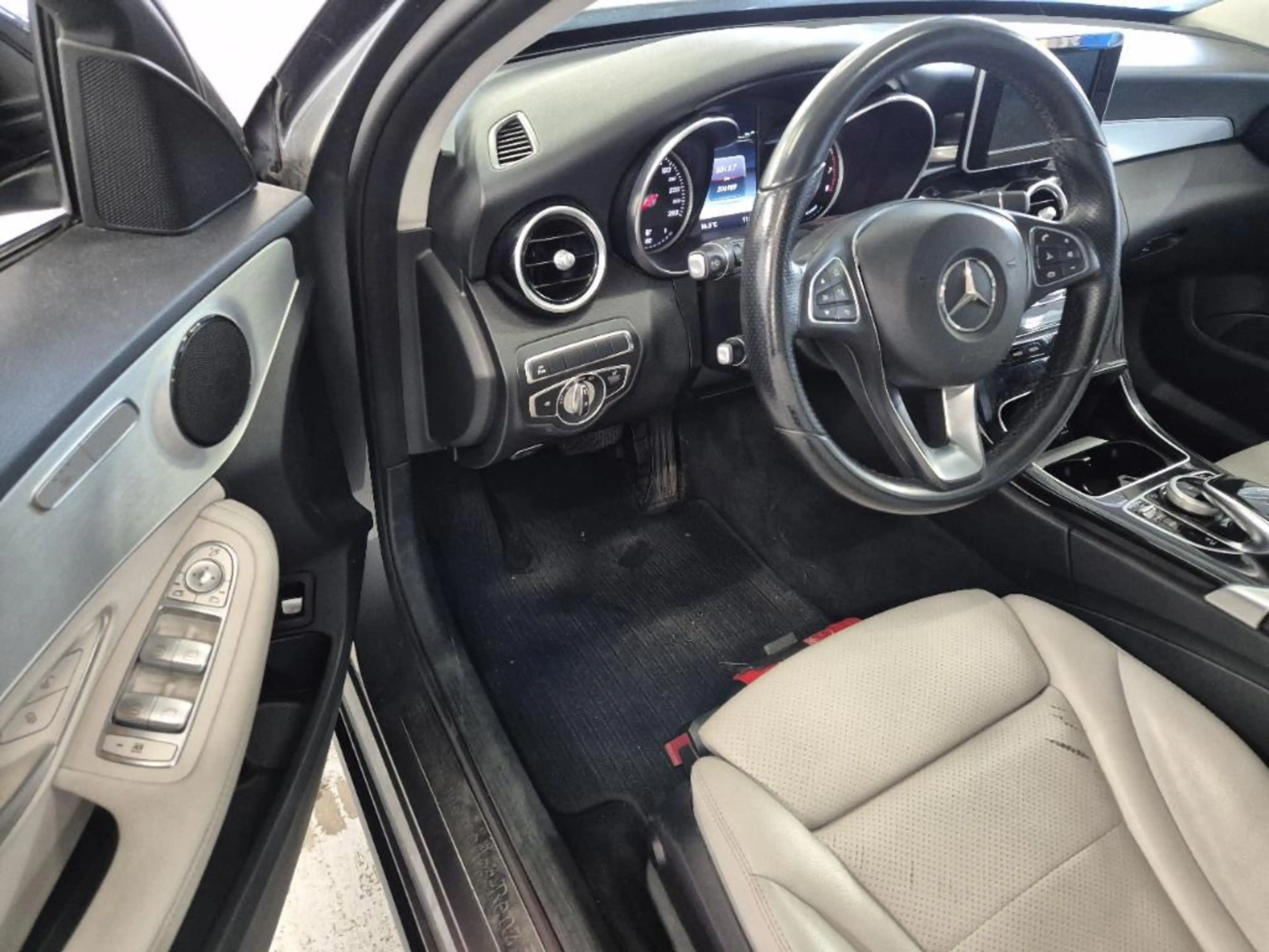 Mercedes-Benz C 350 Estate e Premium | Luchtvering | Volleder | Camera — photo 6