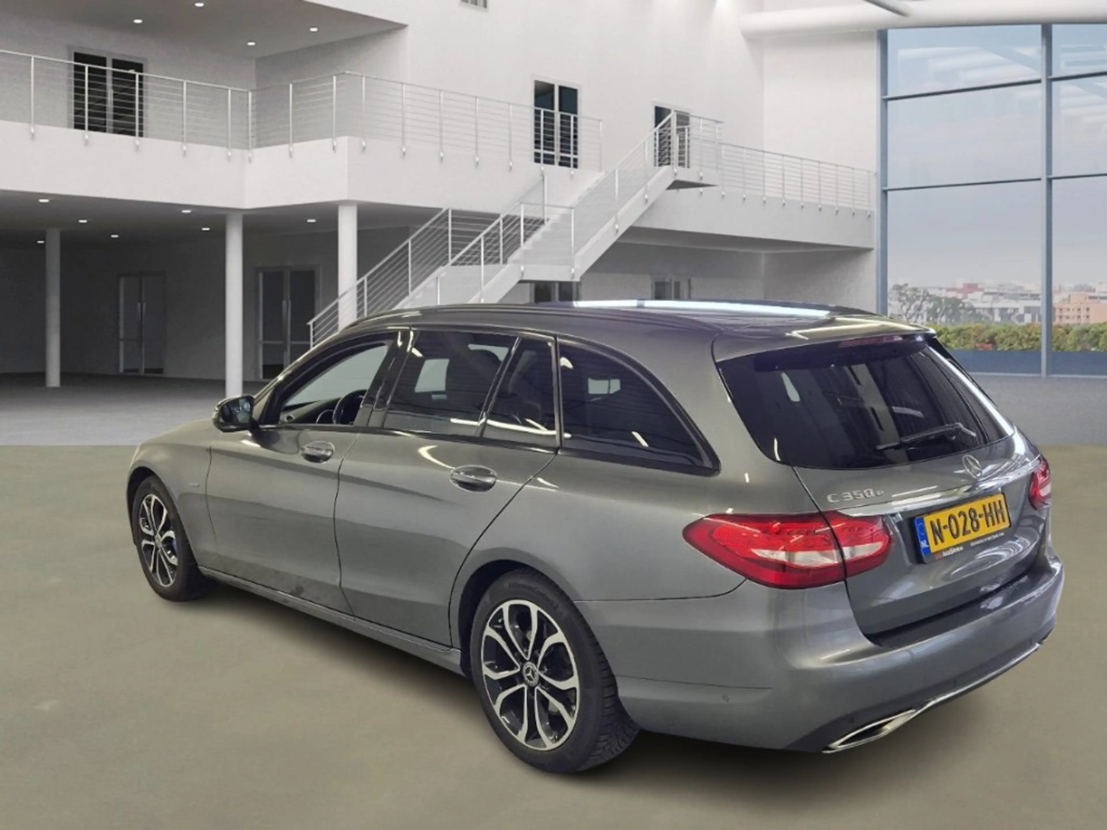 Mercedes-Benz C 350 Estate e Premium | Luchtvering | Volleder | Camera — photo 5