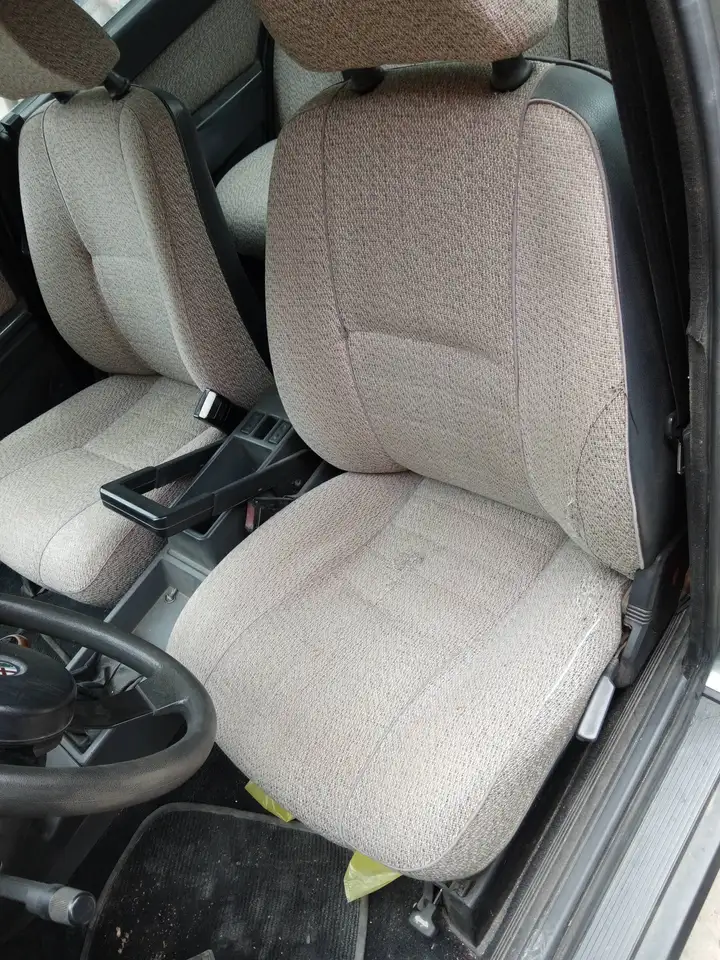 Alfa Romeo 75 1.6, foto 11