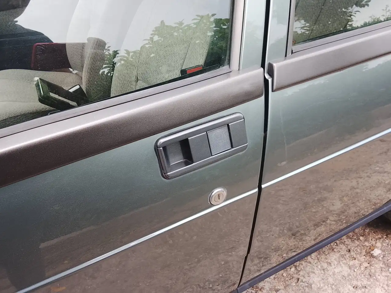 Alfa Romeo 75 1.6, foto 8