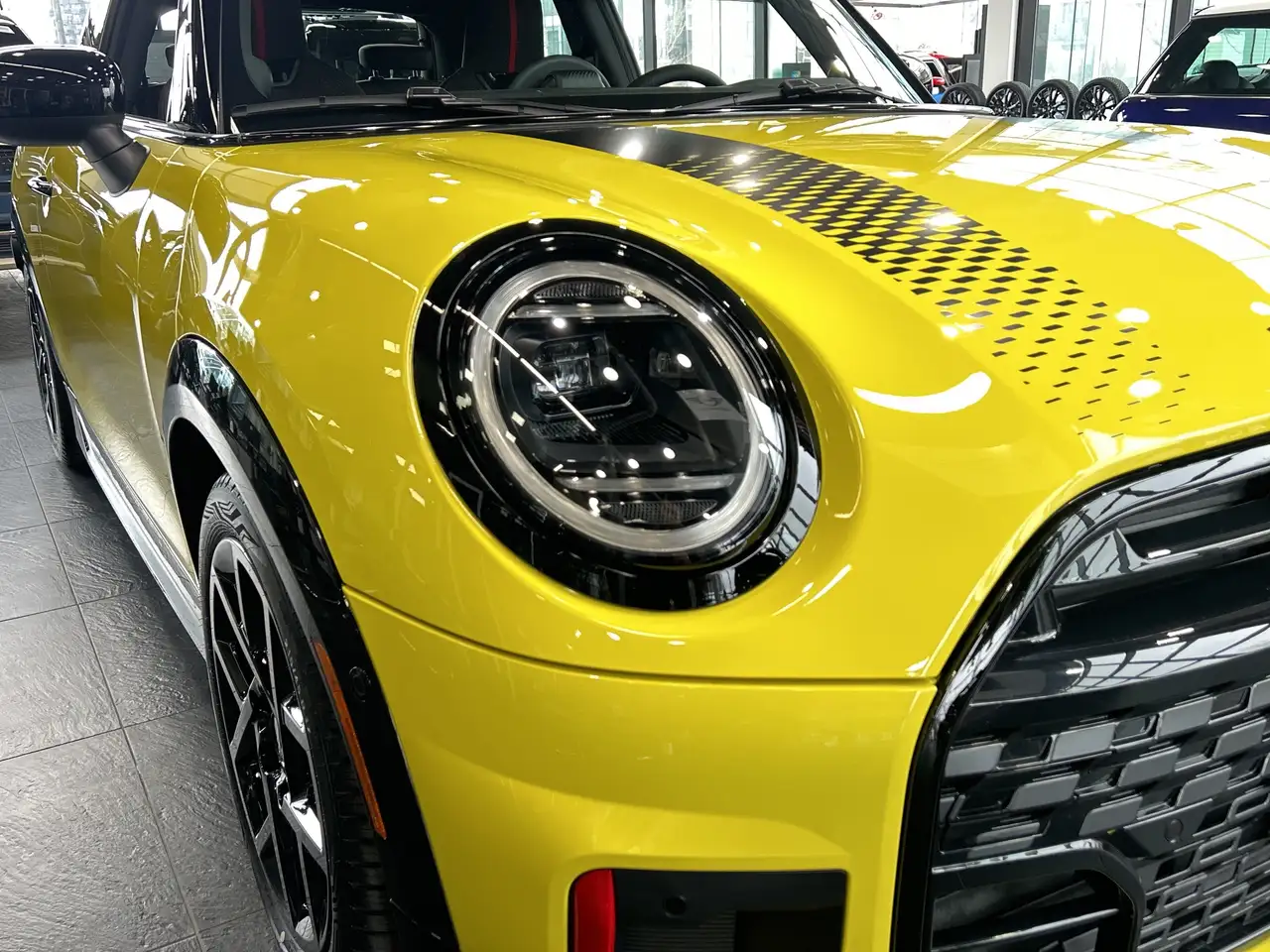 MINI 3 Door снимка MINI 3 Door
