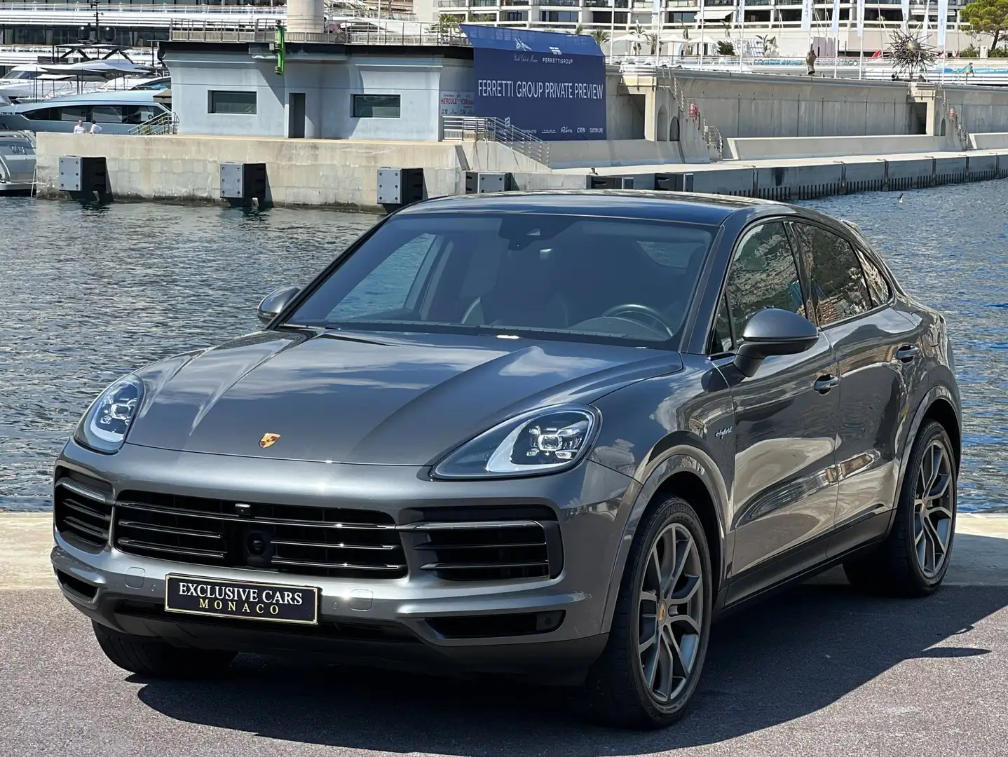 Porsche Cayenne Coupe 3.0 V6 462 ch Tiptronic BVA E-Hybrid Grau - 1