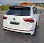 Volkswagen Tiguan 2.0 TDI SCR 4MOTION DSG R-Line Weiß - thumbnail 4