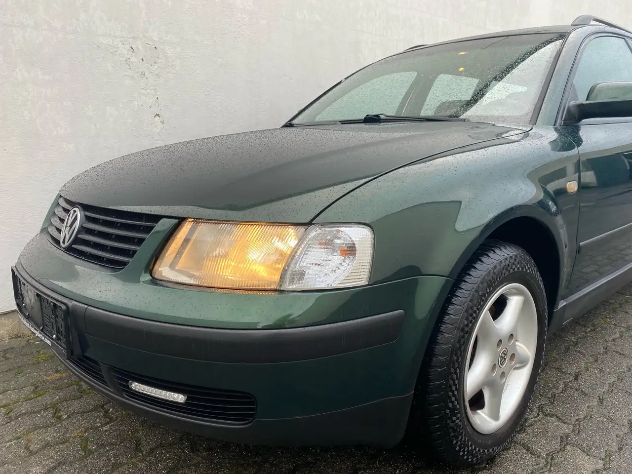 Volkswagen Passat Variant 1.6 Comfortline 3B Klima/15 Zoll LM+M&S/TÜV 01-202, foto 2