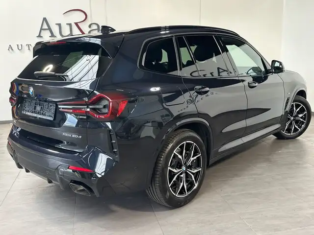 BMW X3 view 4