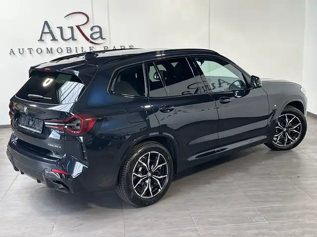 BMW X3 view 5