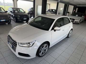 A1 I 2015 Sportback 2.0 tfsi quattro S - LINE