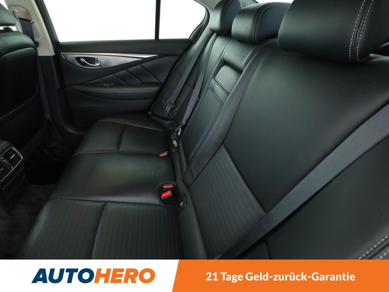 Infiniti Q50 2.2 Diesel Q50 Sport Tech Aut*NAVI*ACC*CAM*PDC*SHZ — photo 15
