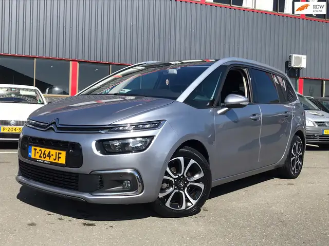 Citroen Grand C4 SpaceTourer 1.5 BlueHDI Shine / AITOMAAT / 7 PERSOONS / LEER /
