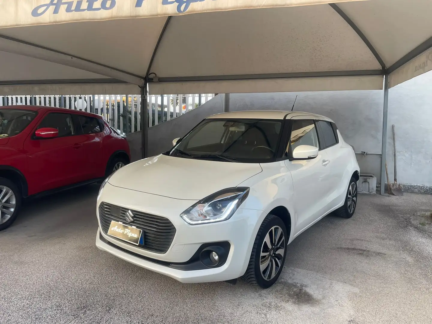 Suzuki Swift Swift VI 2017 1.2h Top allgrip 4wd Bianco - 1