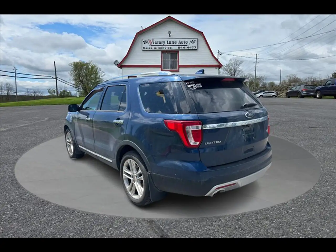 Ford Explorer photo Ford Explorer